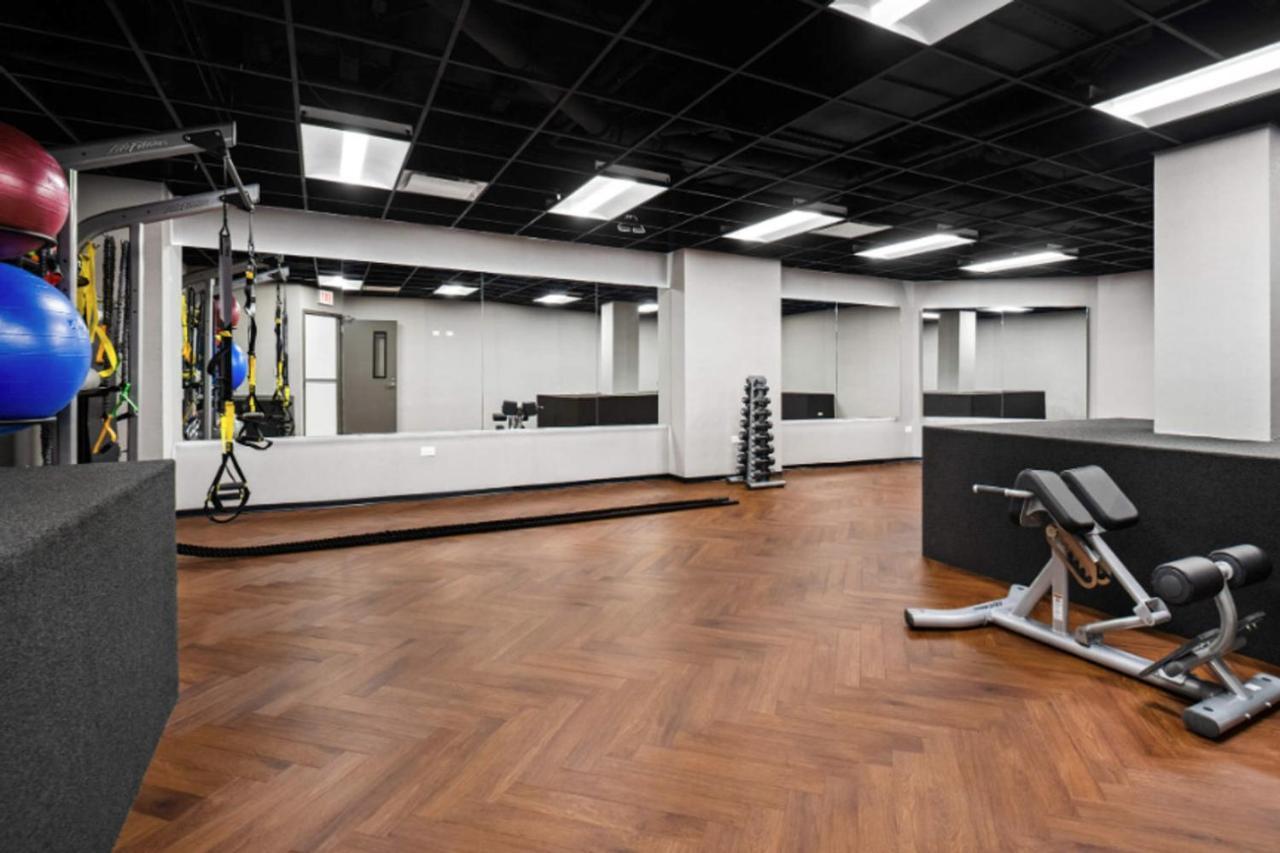 Gold Coast 1br W Doorman Gym 2 Blocks To L Chi-551 Appartement *