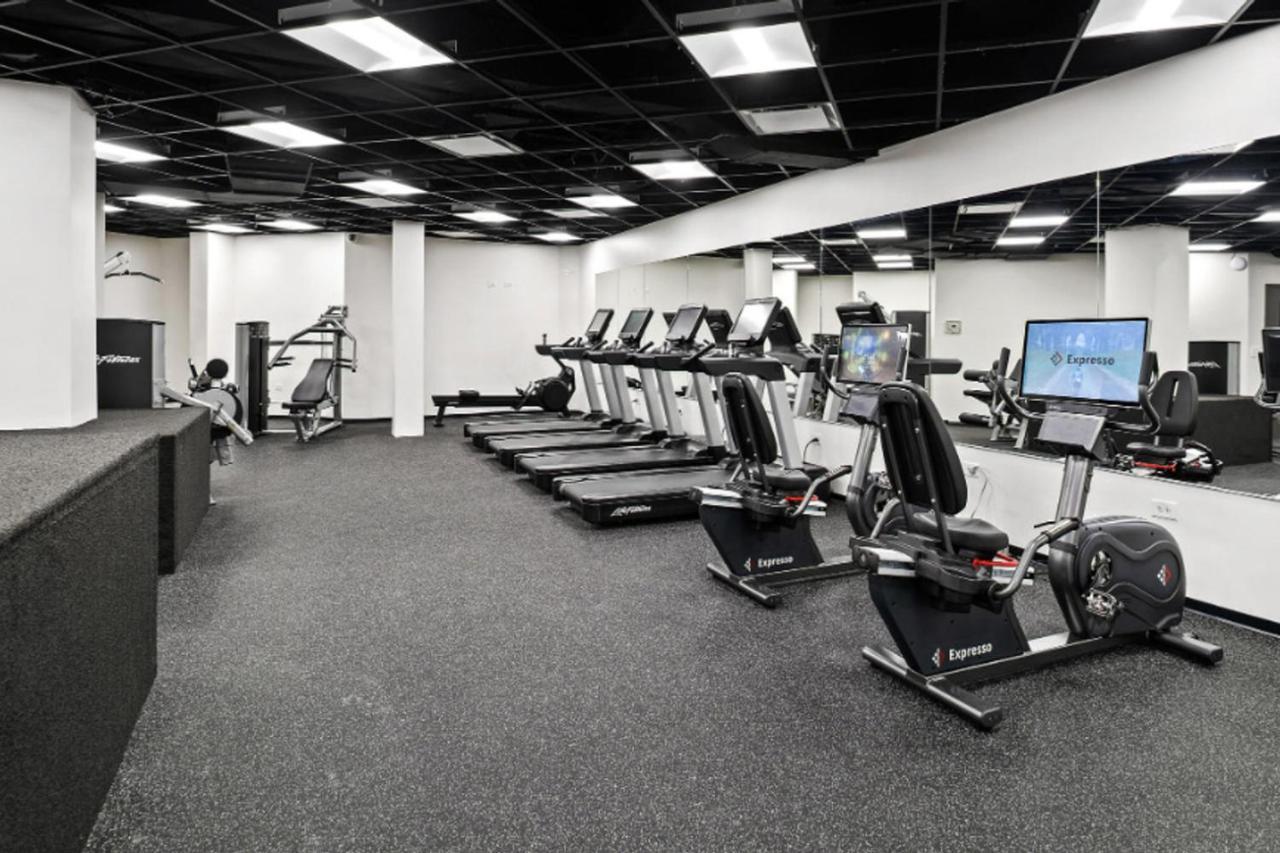 Gold Coast 1br W Doorman Gym 2 Blocks To L Chi-551 Apartment Chicago
